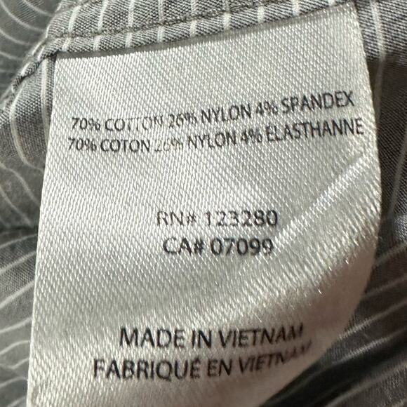 Travis Mathew Women’s Button Up Collared Grey and White Striped Shirt - Large - Picture 4 of 5